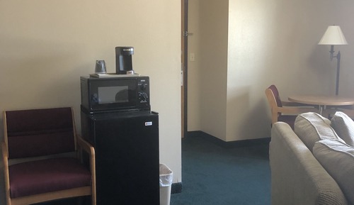 Room, 1 King Bed, Non Smoking, Jetted Tub