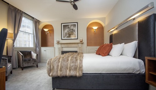 Superior Suite, 1 King Bed