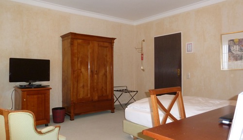 Classic Single Room