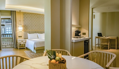 Pelangi Junior Suite