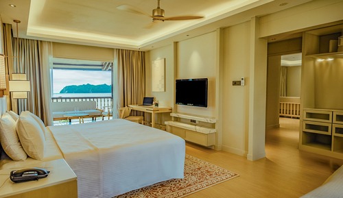 Pelangi Suite