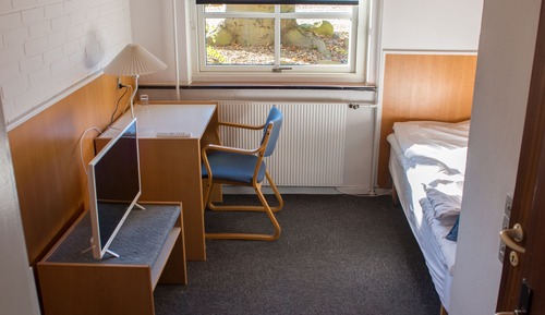 Economy Single Room