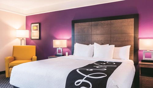 Room, 1 King Bed, Non Smoking