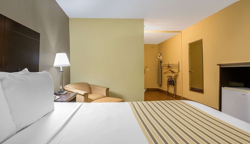 Room, 1 Queen Bed, Accessible, Non Smoking