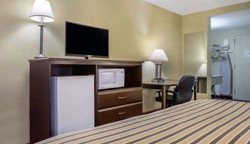 Room, 1 Queen Bed, Accessible, Non Smoking