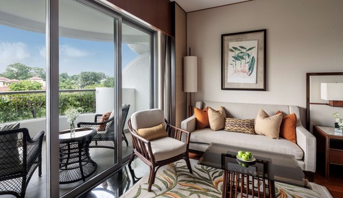 Deluxe Room, 1 King Bed (Garden Wing, Pool)
