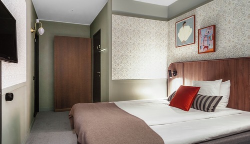 Single Room (Compact)