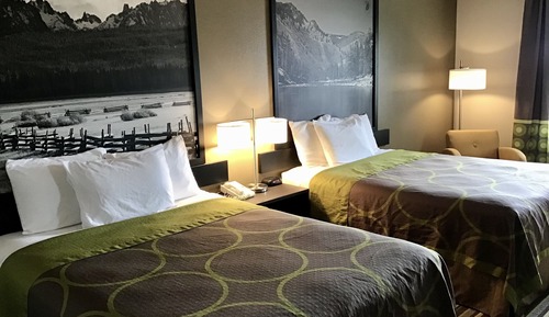 Room, 2 Queen Beds, Smoking, Refrigerator & Microwave