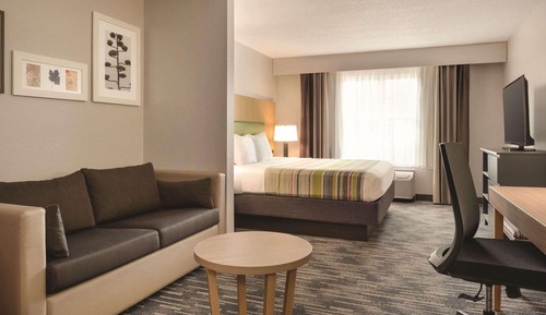Studio Suite, 1 King Bed, Non Smoking