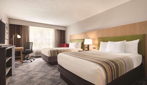 Room, 2 Queen Beds, Accessible, Non Smoking