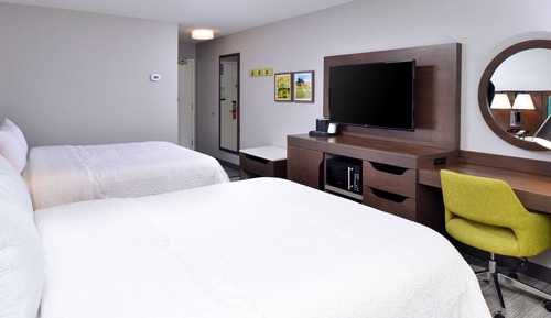 Two queen beds non smoking