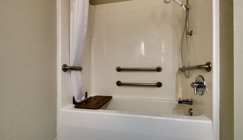 Standard Room, 2 Queen Beds, Accessible (Mobility, Accessible Tub)