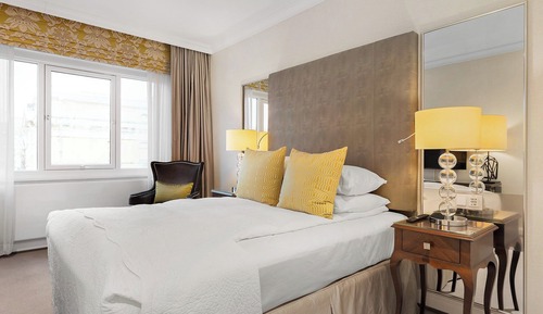Petit Double Room