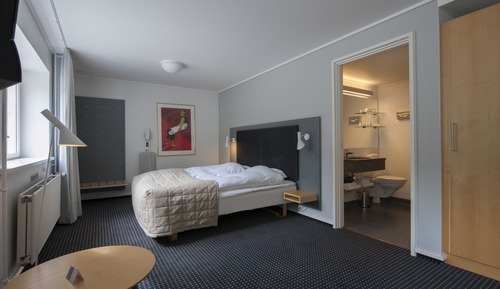 Double Room, Annex Building