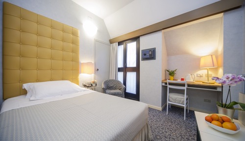 Single Room