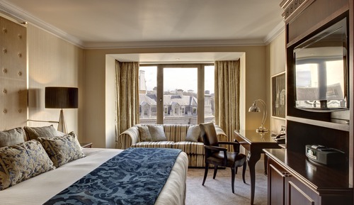 Premium Room, 1 King Bed