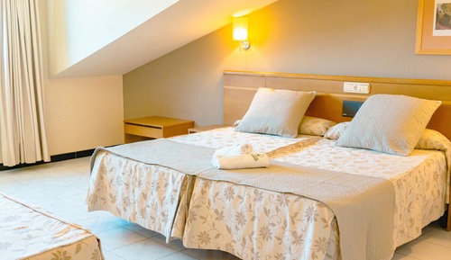 Quadruple Room, Sea View