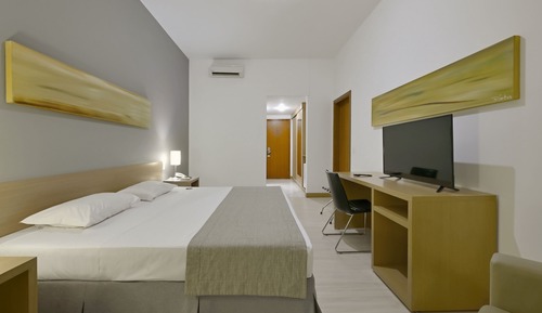 Suíte Luxo Casal Conjugado