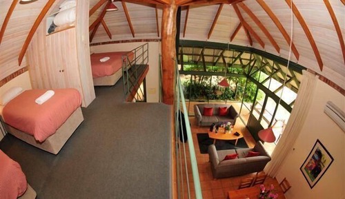 Standard Suite, 2 Bedrooms, Non Smoking, Shared Bathroom (Cottage)