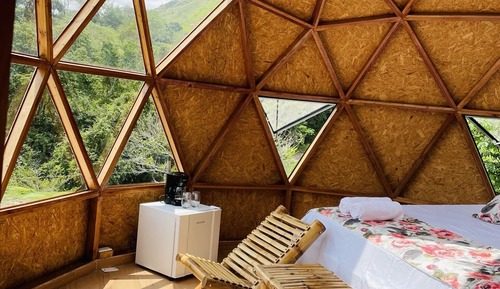 Deluxe Bungalow, 1 King Bed, Hot Tub, Mountain View