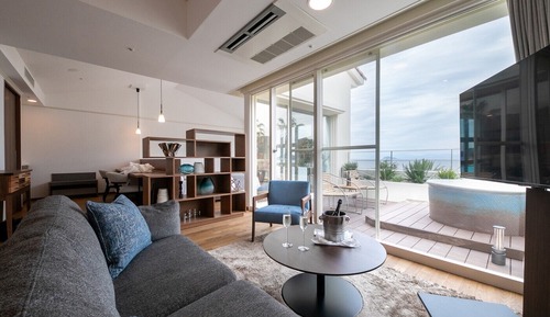 Suite Room, 2 Double Beds, Hot Tub, Non Smoking, Ocean View (B-type)