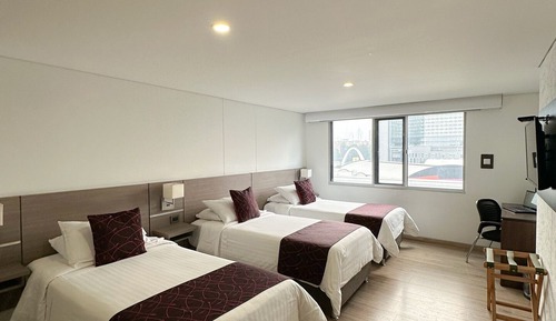 Family Triple Room, City View