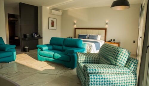 Junior Suite, 1 King Bed, Balcony, Pool View