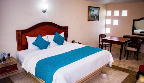 Junior Suite, 1 Bedroom, Accessible, Garden View (Master)