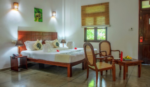 Deluxe Room, 1 Queen Bed