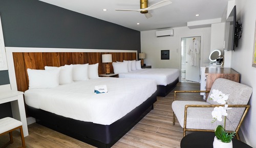 Double King Suite