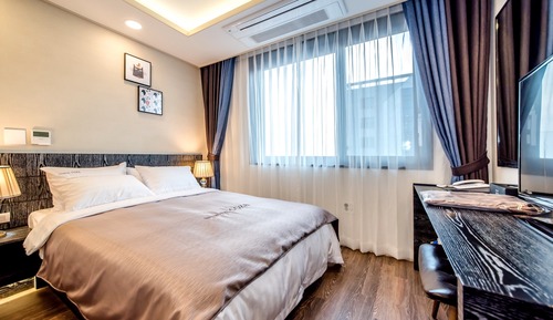 Seawater Spa Room, Ocean View (1Double)