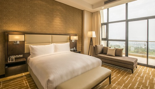Executive Room, 1 King Bed, Non Smoking