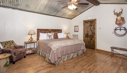 Cottage, Vineyard View (Hunter's Paradise)
