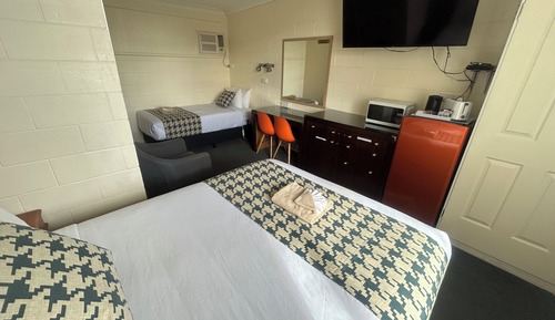 Superior Twin Room, Ensuite