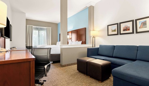 Standard Room, 2 Queen Beds, Non Smoking