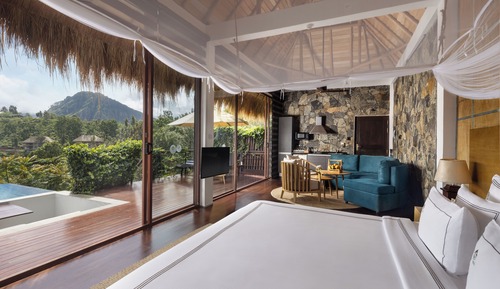 Grand Executive Suite 
