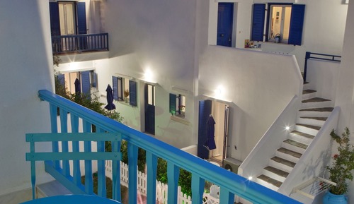 Aqua Room