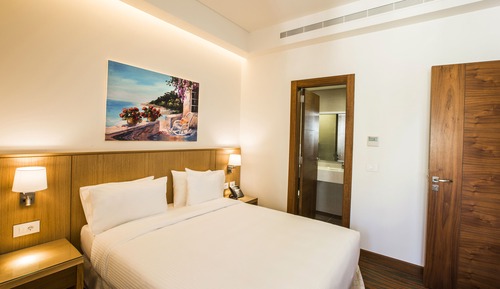 Deluxe Suite, 1 King Bed