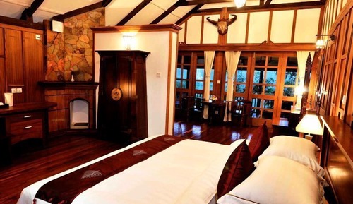 Executive Suite, Non Smoking, Mountain View