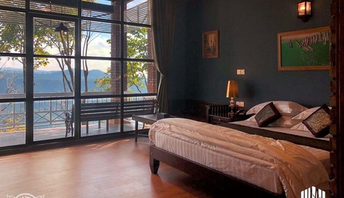 Double Room, Mountain View