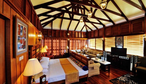 Executive Villa, 3 Bedrooms, Non Smoking, Mountain View