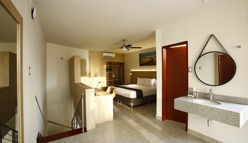 Superior Villa, Pool View