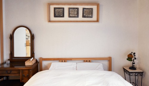 Japanese Style Townhouse, up to 5 people