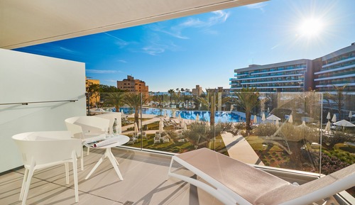 Junior Suite, Terrace, Pool View