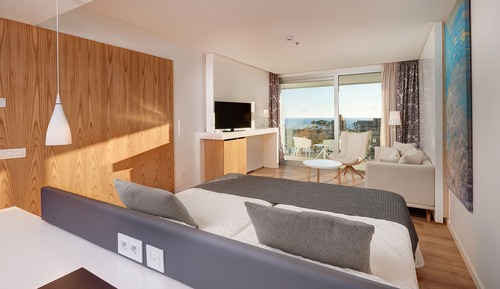 Junior Suite, Terrace, Pool View