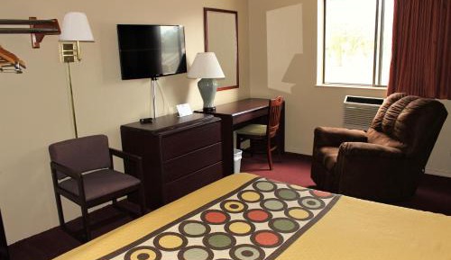 King Room - Non-Smoking