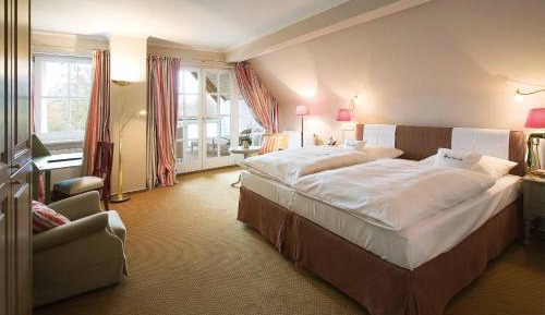 Deluxe Junior Suite