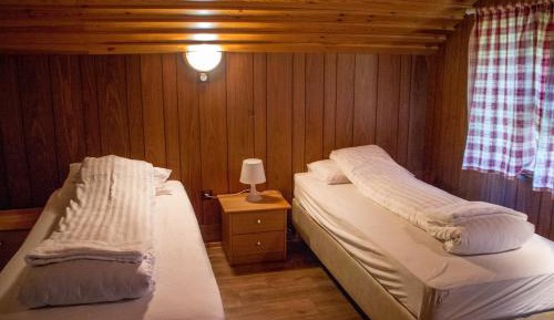 Triple Room with Shared Toilet