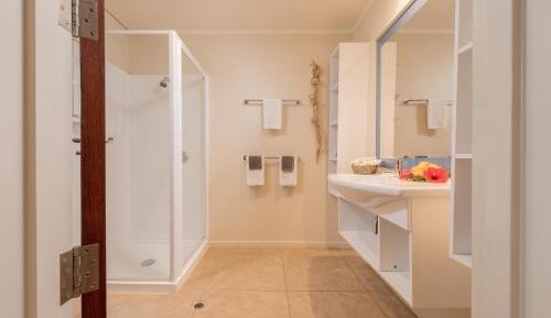 Studio with Sea Views