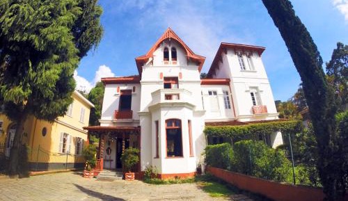 Standard Double Suite